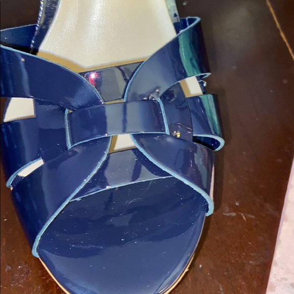 A navy blue Steve Madden high heel shoe. - Picture 7 of 8